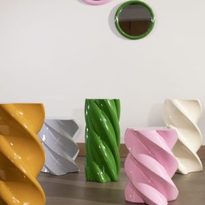 &Klevering <br>Side Table Marshmallow Concrete - Image 4