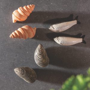 &Klevering <br>Shell Salt & Pepper Shaker - Image 3